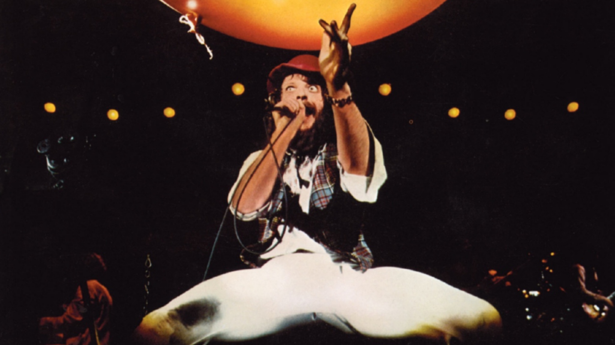 Jethro-Tull-Bursting-Out-rnrg-